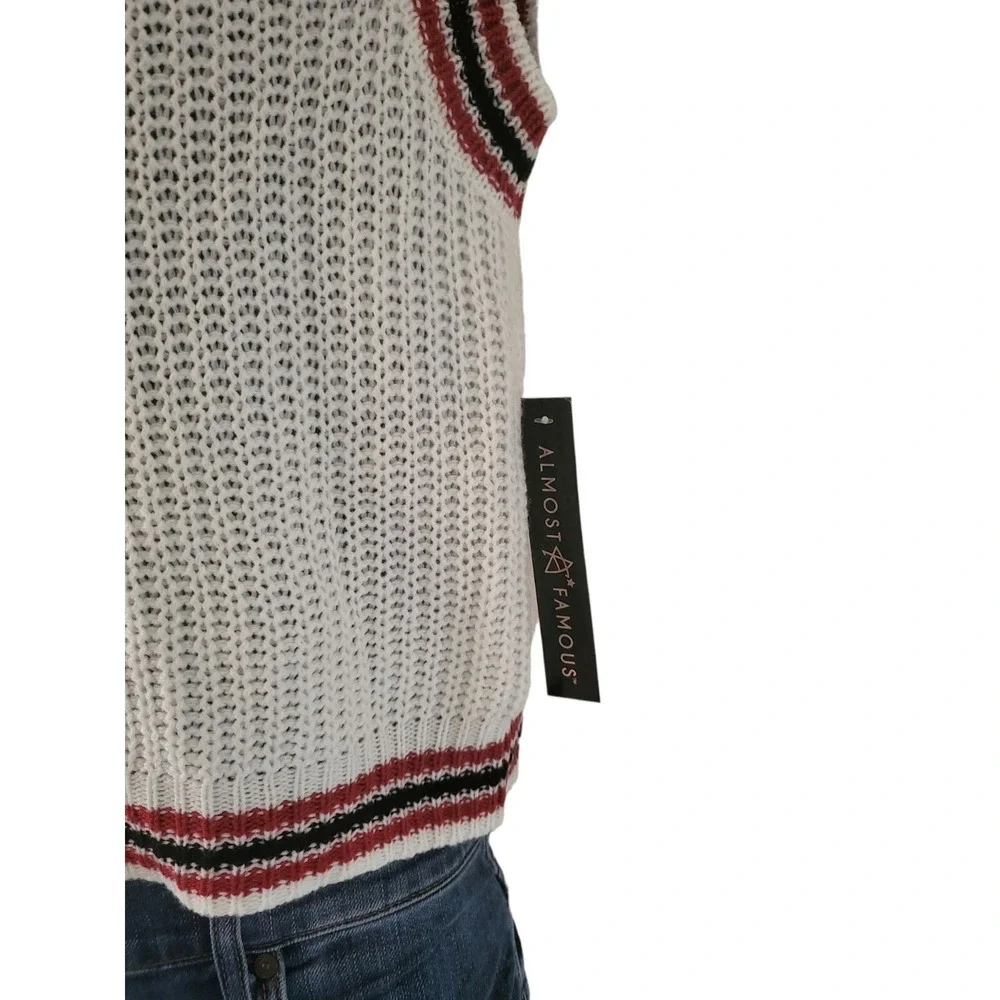 NWT Almost Famous Varsity Sweater Vest‎ Womens XL Waffle Knit V Neck Preppy